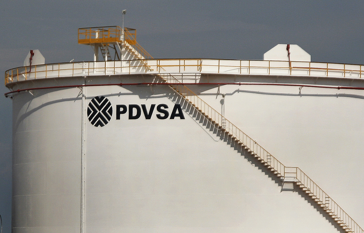 El colapso de la industria petrolera venezolana