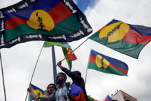 El pasado dividido y el futuro fracturado de Nueva Caledonia GettyImages-2152960033 (1)