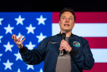 Musk, frente a Lincoln GettyImages-2180566045 (1)