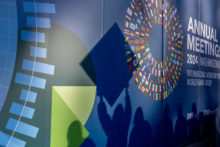 ¿Y si Estados Unidos abandona el FMI y el Banco Mundial? Protesters Gather As IMF And World Bank Annual Meetings Begin In Washington D.C.