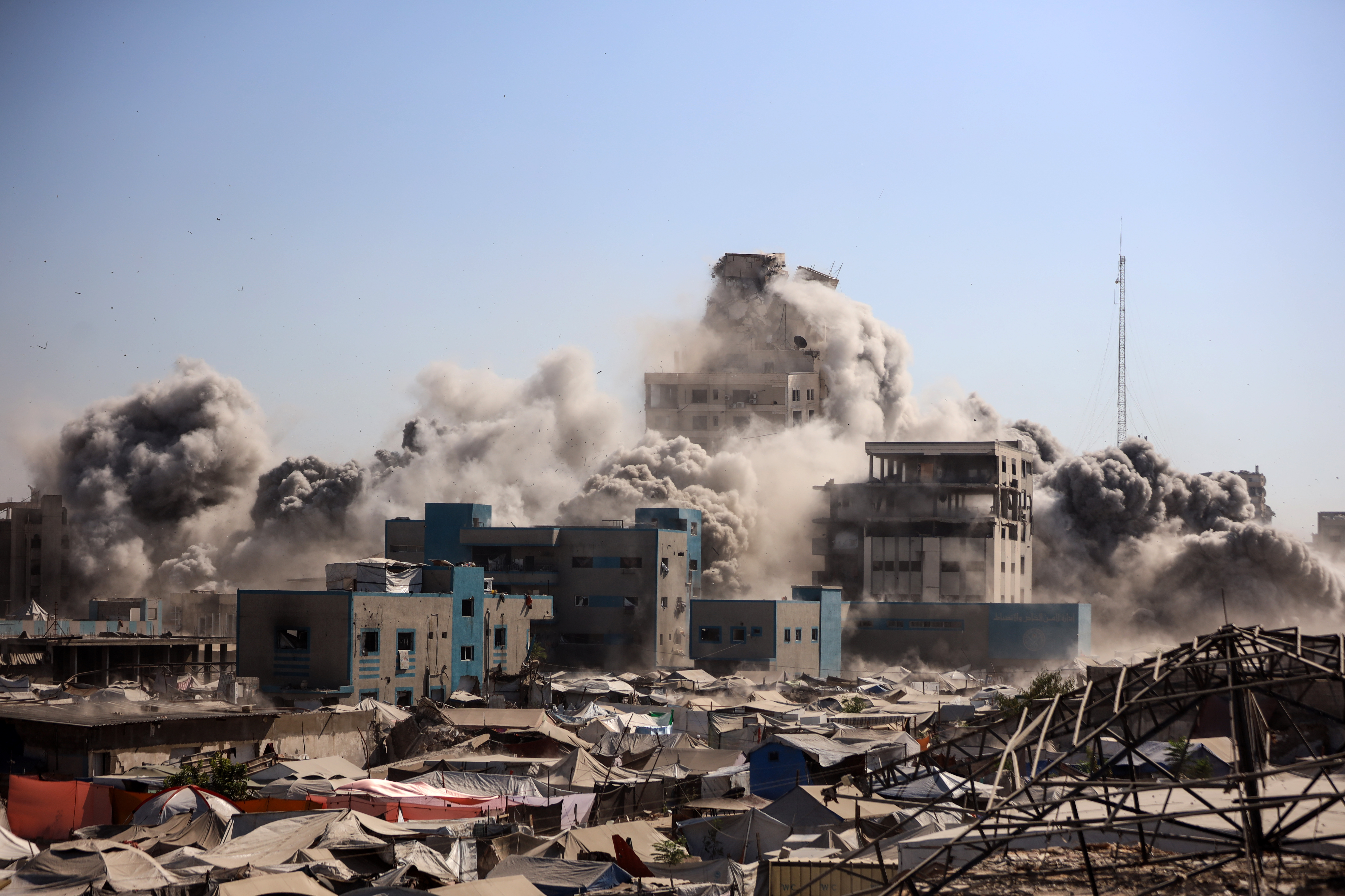 Israel gana territorio y tiempo, pero pierde mucho