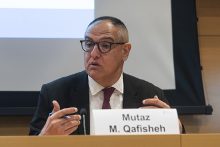 “El plan de Trump es un acuerdo frágil sin base legal” mutaz_afkar