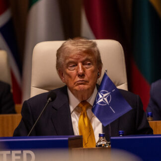 Un mundo menos dependiente de Washington