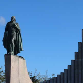Islandia, cerca pero fuera