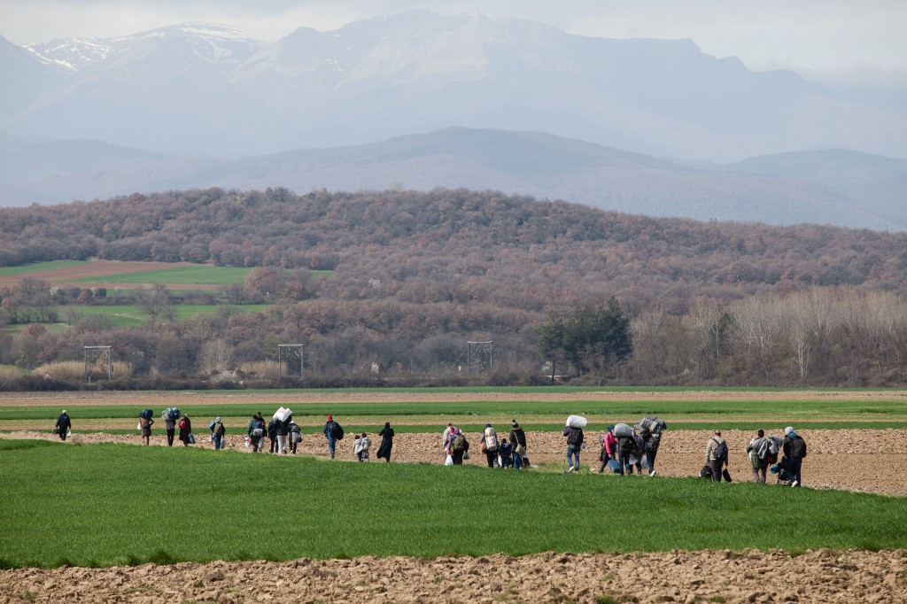 Idomeni frontera FYROM cerrada refugiados